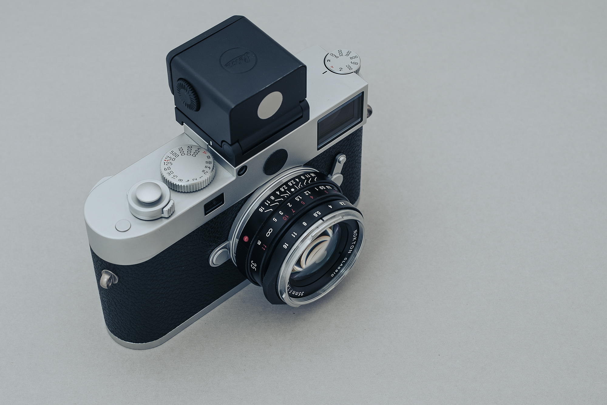 LEICA M11とVoigtlander NOKTON Classic 35mm F1.4 Ⅱ MC
