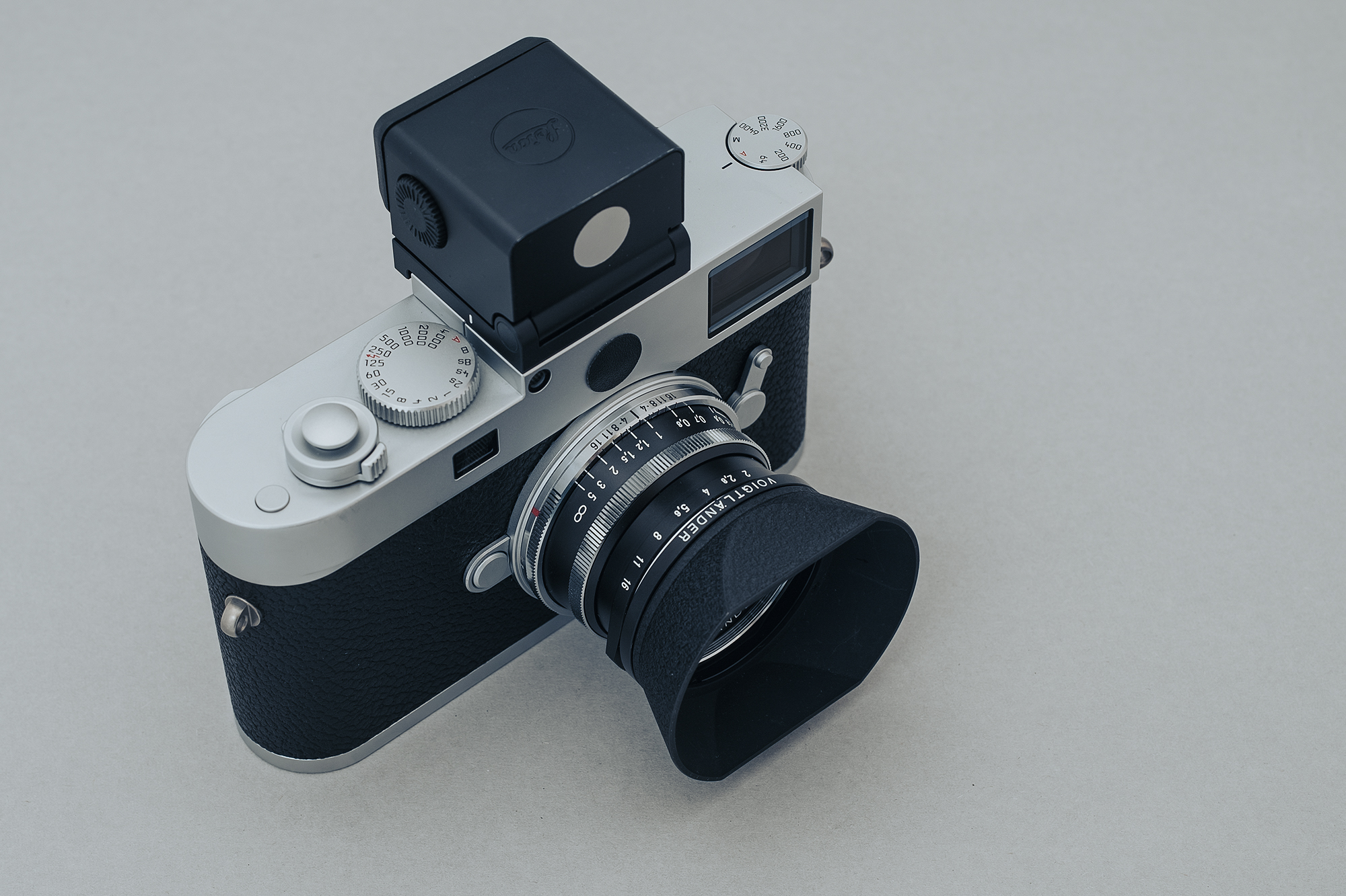 LEICA M11とVoigtlander ULTRON Vintage Line 35mm F2
