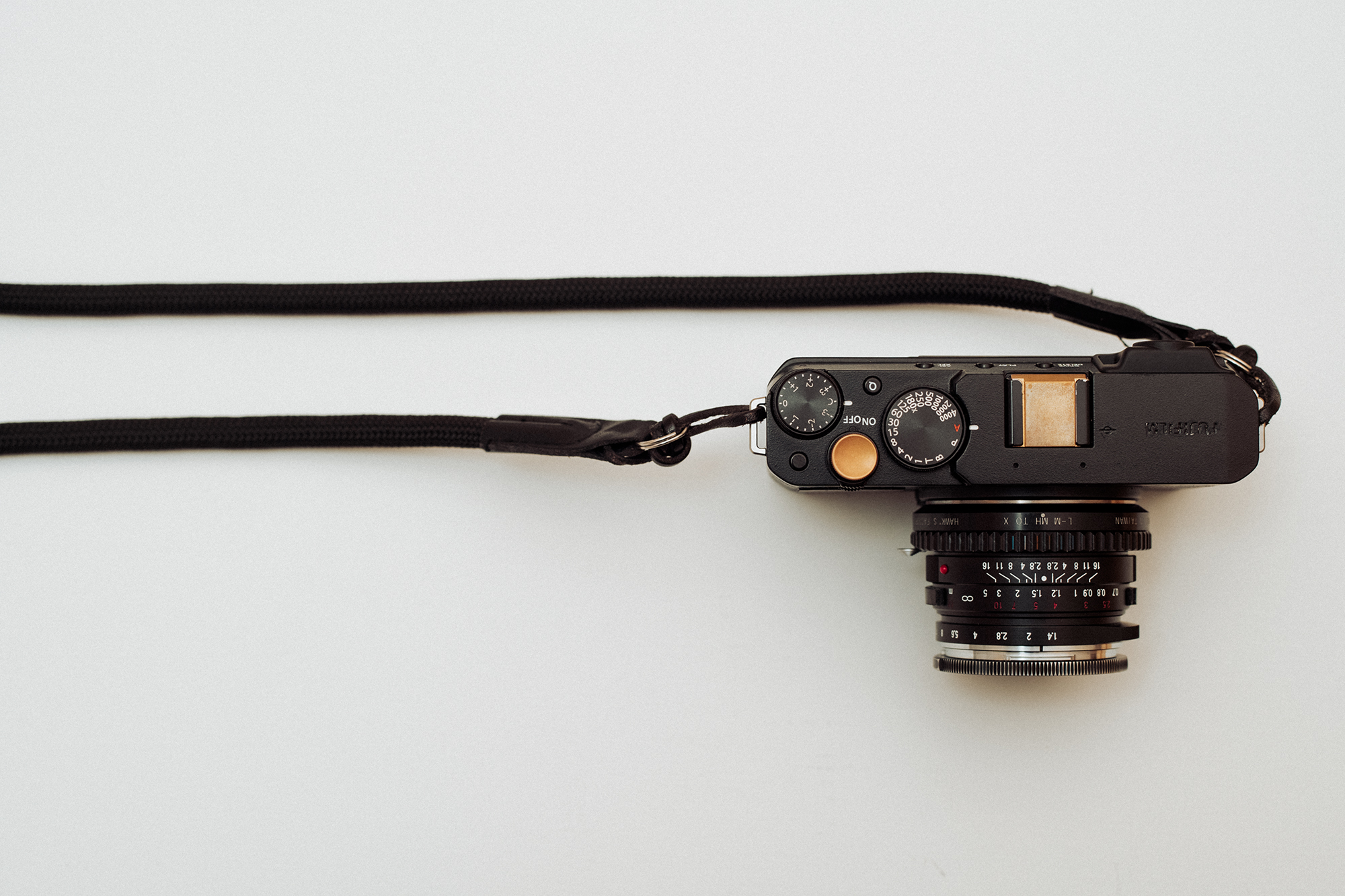 FUJIFILM X-E4